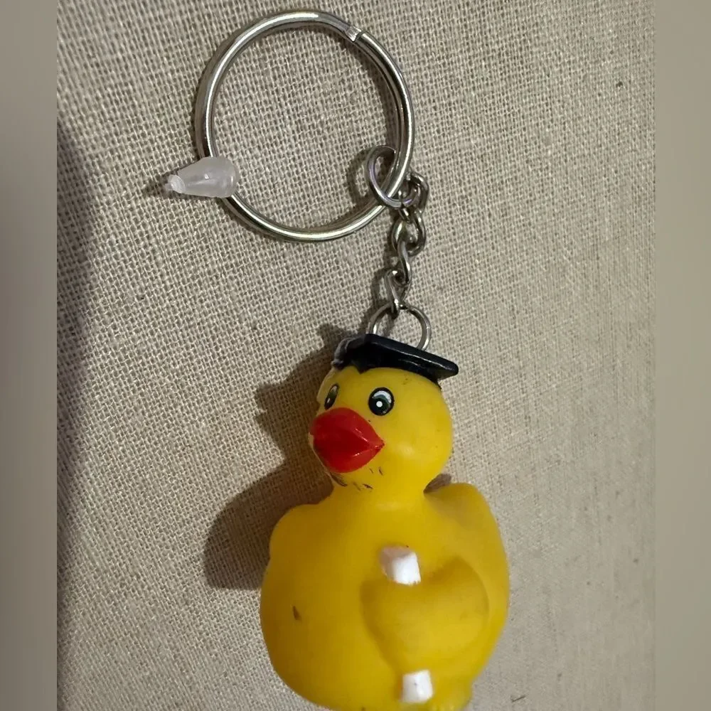 Graduation Duck Keychain Yellow Rubber with Cap & Diploma – Cute Gift Idea
